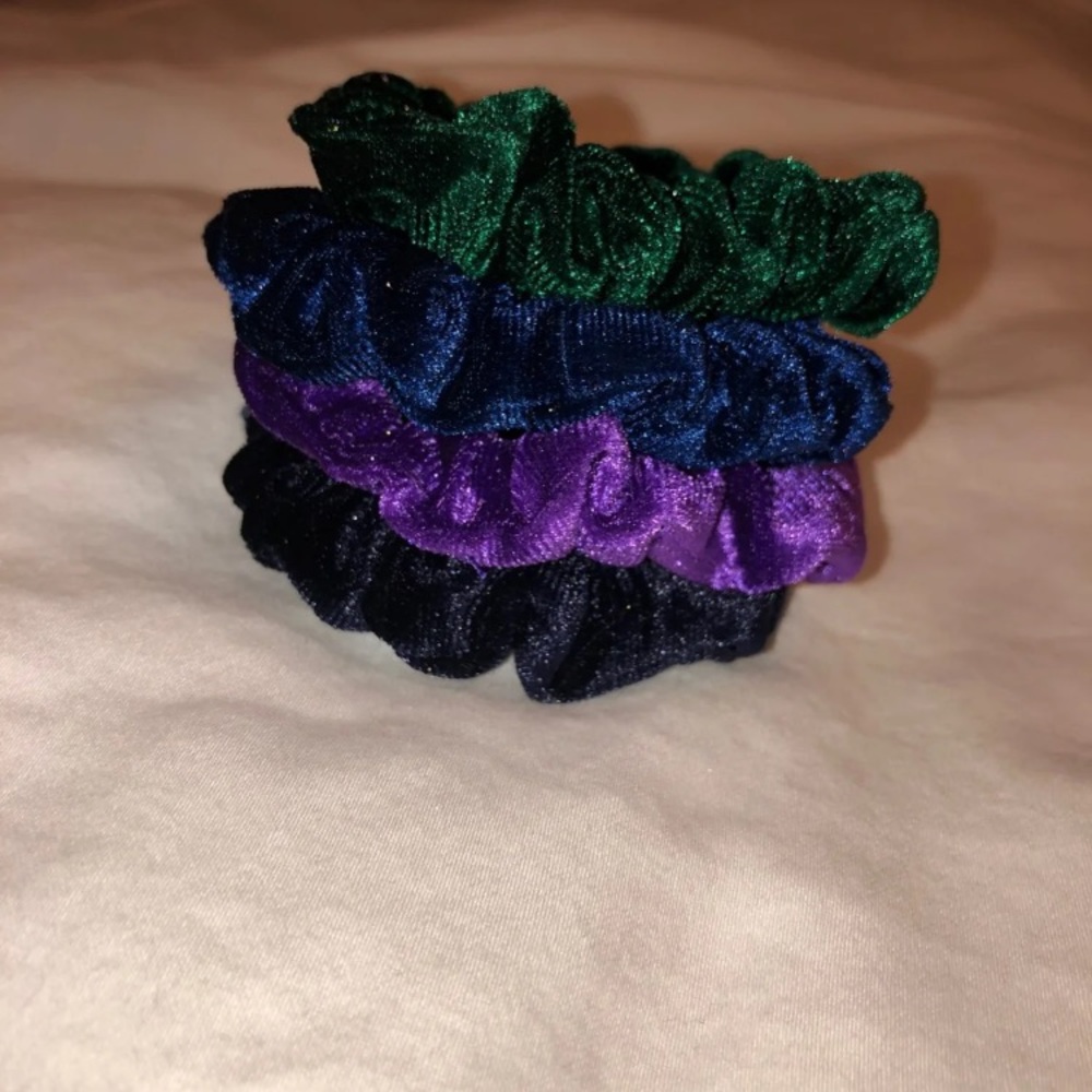 Brand New Scrunchie Set of 4 Jewel Tone Theme Pack